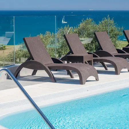 2226-luxury Sea View Apartment Alcaidesa