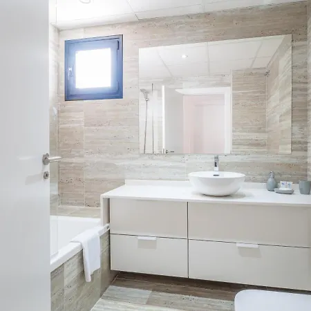 2226-luxury Sea View Apartment Alcaidesa