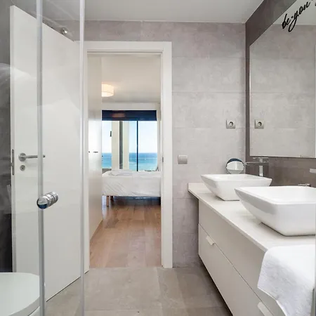 2226-luxury Sea View Апартаменты *